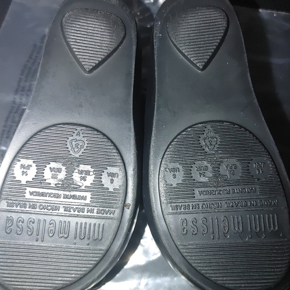 Mini Melissa Black and Red Dress Shoes with Polka Dot Bow Size 8 - Picture 6 of 9